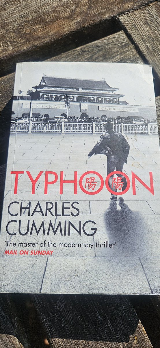 OliBarrett's tweet photo. When the back of a spy novel by the brilliant (@CharlesCumming) described "an elderly man' emerging from the sea and "the old man" being spirited away in the middle of the night... I was intrigued. 

But nothing could prepare me for the shock that this elderly man is... 48 😐 https://t.co/s8W3LKqhWz