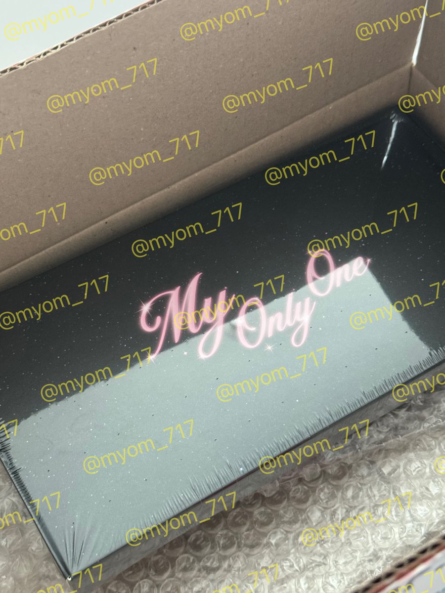 myom_717's tweet photo. 🌼WTS🌼 장현승 JANGHYUNSEUNG ‘Team JHS' 1st OFFICIAL MEMBERSHIP KIT SELL 멤버십 키트 양도 판매

Unopened(sealed) full set
멤버십카드 제외 미개봉 새상품 풀세트

💰1SET = 35,000 KRW

3SET⭕️

📦택배 +3,500 KRW
📦반택 +2,500 KRW

멤버쉽 팬클럽 포토카드 포카 photocard poca https://t.co/UaWVuFxaZR