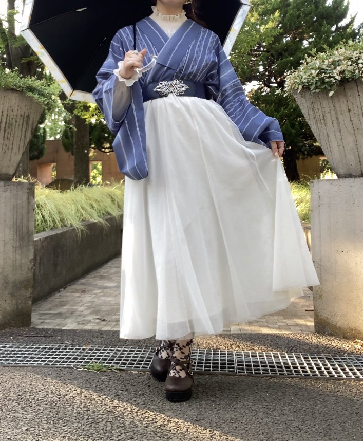 knra_2's tweet photo. 暑かったけど
してみたかったコーデが出来たので満足( *´꒳`* )
着物×スカート×太めベルトコーデ楽しかったー！ https://t.co/mkon2bvM9A
