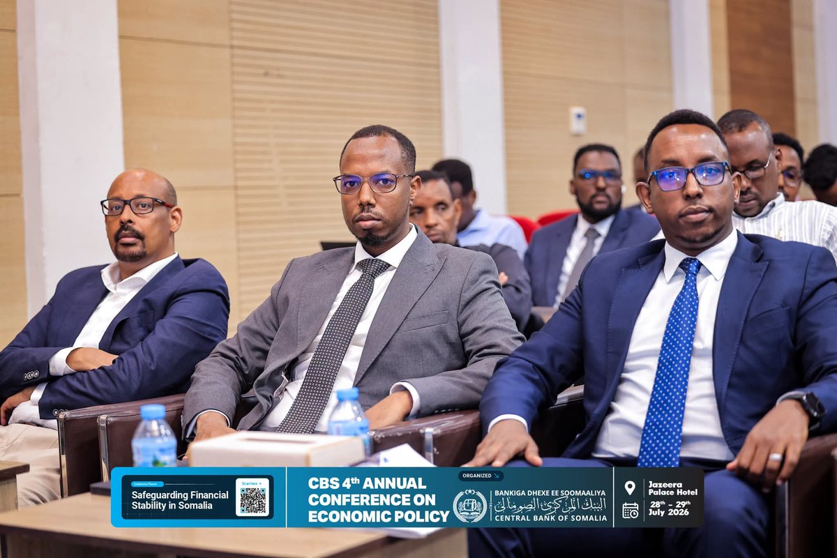 HusseinShuaib14's tweet photo. "Waxaan magaalada Muqdisho uga qayb galay Shir Cilmiyeedkii Afraad ee Siyaasadda Dhaqaalaha, kaas oo lagu falanqeeyay arrimo muhiim u ah horumarinta dhaqaalaha, siyaasadaha maaliyadeed, gaabisyada suuqa maaliyadda iyo xoojinta xasilloonida maaliyadeed ee dalka.
@BangigaDhexe https://t.co/gId68IzUXE