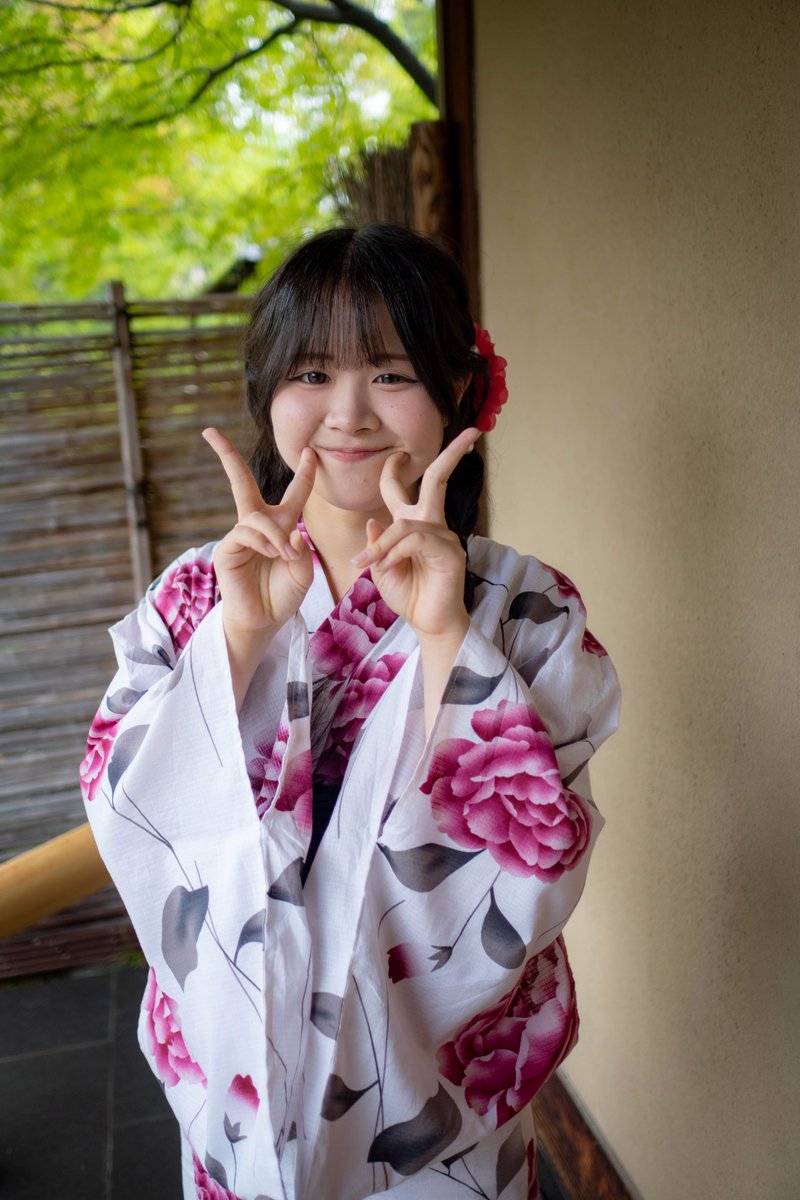 hisanbe0808's tweet photo. 2026/7/26 お茶会＆浴衣撮影会👘
個撮 Me-rise りりちゃん① 
新メンバーのりりちゃんを初めて個撮させていただきましたがめっちゃ可愛いです😻💛
#Merise #ミライズ @Merise718
#りり #15歳 #JK1 https://t.co/E3GKPWgZTn