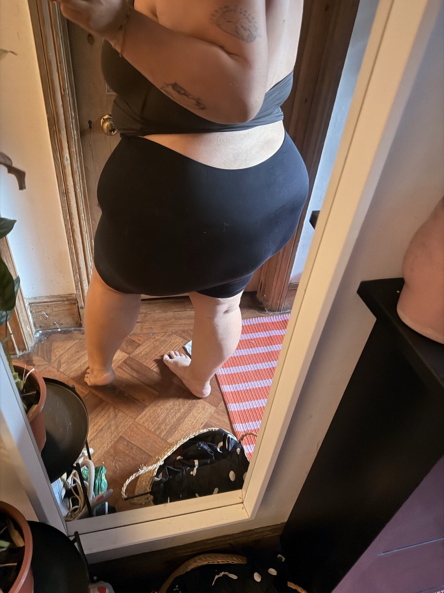 plusizebra60348's tweet photo. Selling all things worn, including these very well loved and very battered gym shorts #usedclothes #allthingsworn #sweaty #gym #WornGoods https://t.co/XTbue2VK37