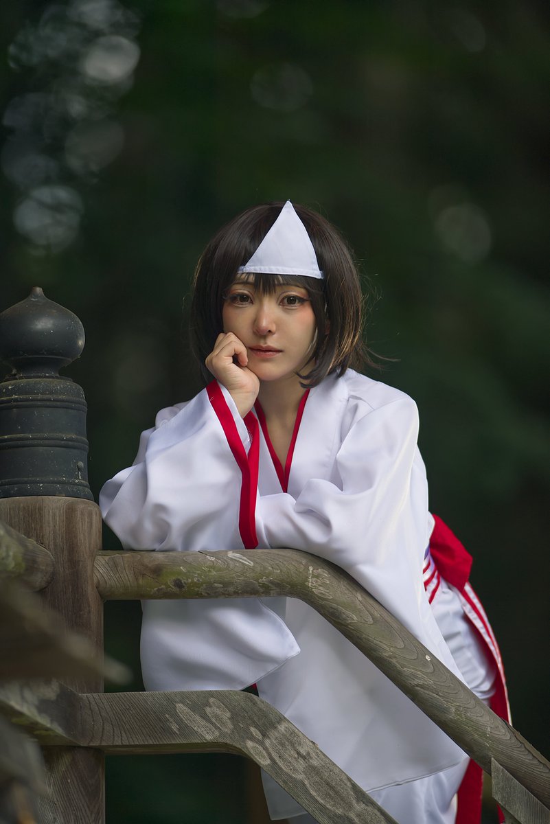 Men_Men_Mendako's tweet photo. 緋＿＿＿

📸：オハシ 様

#小町コス　#不穏祭 https://t.co/aVo8kY8pQR