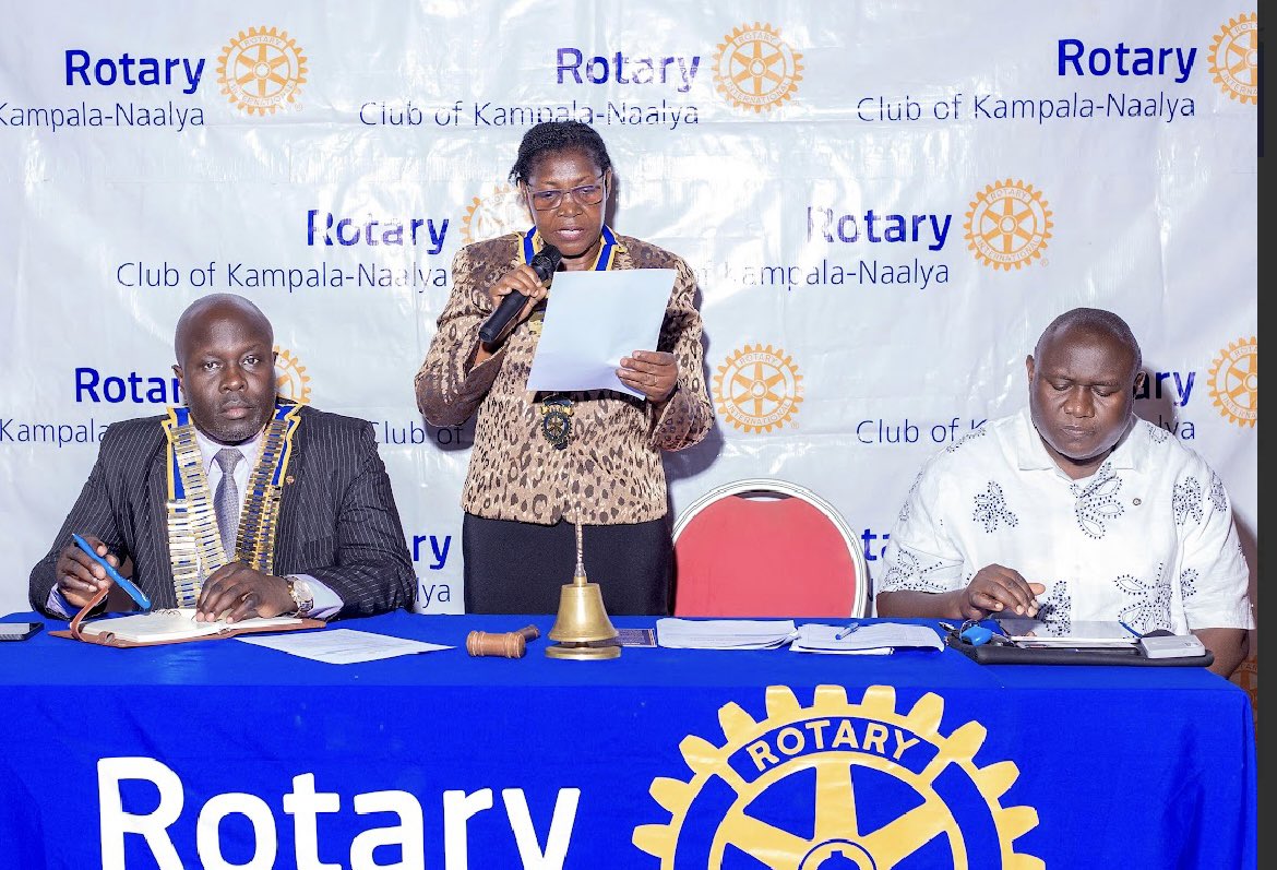 RotaryNaalya's tweet photo. Yesterday was more than an official visit it was a chance to reflect on who we are and where we are headed as a club.

𝙒𝙚 𝙬𝙚𝙧𝙚 𝙝𝙤𝙣𝙤𝙪𝙧𝙚𝙙 𝙩𝙤 𝙝𝙤𝙨𝙩 𝙩𝙝𝙚 𝘿𝙞𝙨𝙩𝙧𝙞𝙘𝙩 𝙂𝙤𝙫𝙚𝙧𝙣𝙤𝙧, @dgrotaryd9213 𝙖𝙩 𝙩𝙝𝙚 𝙍𝙤𝙩𝙖𝙧𝙮 𝘾𝙡𝙪𝙗 𝙤𝙛 𝙆𝙖𝙢𝙥𝙖𝙡𝙖 𝙉𝙖𝙖𝙡𝙮𝙖. 𝘿𝙪𝙧𝙞𝙣𝙜 𝙩𝙝𝙚 𝙢𝙚𝙚𝙩𝙞𝙣𝙜, 𝙤𝙪𝙧 𝘾𝙡𝙪𝙗 𝙋𝙧𝙚𝙨𝙞𝙙𝙚𝙣𝙩, 𝙍𝙩𝙣. 𝘾𝙝𝙧𝙞𝙨𝙩𝙞𝙣𝙚 𝘼𝙢𝙪𝙘𝙪, 𝙪𝙣𝙫𝙚𝙞𝙡𝙚𝙙 𝙩𝙝𝙚 𝙘𝙡𝙪𝙗’𝙨 𝙂𝙤𝙖𝙡𝙨 𝙖𝙣𝙙 𝘼𝙘𝙩𝙞𝙤𝙣 𝙋𝙡𝙖𝙣 𝙛𝙤𝙧 𝙩𝙝𝙚 2026/2027 𝙍𝙤𝙩𝙖𝙧𝙮 𝙔𝙚𝙖𝙧, 𝙞𝙣𝙘𝙡𝙪𝙙𝙞𝙣𝙜 𝙥𝙡𝙖𝙣𝙨 𝙩𝙤 𝙞𝙣𝙙𝙪𝙘𝙩 15 𝙣𝙚𝙬 𝙢𝙚𝙢𝙗𝙚𝙧𝙨, 𝙨𝙩𝙧𝙚𝙣𝙜𝙩𝙝𝙚𝙣 𝙨𝙪𝙥𝙥𝙤𝙧𝙩 𝙛𝙤𝙧 𝙏𝙝𝙚 𝙍𝙤𝙩𝙖𝙧𝙮 𝙁𝙤𝙪𝙣𝙙𝙖𝙩𝙞𝙤𝙣, 𝙖𝙣𝙙 𝙙𝙚𝙡𝙞𝙫𝙚𝙧 𝙠𝙚𝙮 𝙥𝙧𝙤𝙟𝙚𝙘𝙩𝙨 𝙡𝙞𝙠𝙚 𝙩𝙝𝙚 𝙏𝙝𝙞𝙧𝙙 𝙈𝙚𝙣𝙩𝙖𝙡 𝙃𝙚𝙖𝙡𝙩𝙝 𝙄𝙣𝙩𝙚𝙜𝙧𝙖𝙩𝙚𝙙 𝙈𝙚𝙙𝙞𝙘𝙖𝙡 𝘾𝙖𝙢𝙥 𝙖𝙣𝙙 𝙩𝙝𝙚 𝘼𝙜𝙖𝙜𝙤 𝘾𝙤𝙢𝙥𝙪𝙩𝙚𝙧 𝙇𝙖𝙗𝙤𝙧𝙖𝙩𝙤𝙧𝙮 𝙋𝙧𝙤𝙟𝙚𝙘𝙩.

Rather than giving a formal speech, DG Obai chose something different. He invited every member to share their Rotary story, creating an open and engaging conversation that reminded us why we joined Rotary in the first place.

𝙄𝙩 𝙬𝙖𝙨 𝙖𝙣 𝙞𝙣𝙨𝙥𝙞𝙧𝙞𝙣𝙜 𝙚𝙫𝙚𝙣𝙞𝙣𝙜 𝙛𝙞𝙡𝙡𝙚𝙙 𝙬𝙞𝙩𝙝 𝙨𝙝𝙖𝙧𝙚𝙙 𝙚𝙭𝙥𝙚𝙧𝙞𝙚𝙣𝙘𝙚𝙨, 𝙡𝙖𝙪𝙜𝙝𝙩𝙚𝙧, 𝙧𝙚𝙛𝙡𝙚𝙘𝙩𝙞𝙤𝙣, 𝙖𝙣𝙙 𝙚𝙣𝙘𝙤𝙪𝙧𝙖𝙜𝙚𝙢𝙚𝙣𝙩. 𝘼𝙨 𝙬𝙚 𝙗𝙚𝙜𝙞𝙣 𝙩𝙝𝙞𝙨 𝙣𝙚𝙬 𝙍𝙤𝙩𝙖𝙧𝙮 𝙮𝙚𝙖𝙧, 𝙖𝙨 #𝙍𝙘𝙉𝙖𝙖𝙡𝙮𝙖 𝙬𝙚 𝙖𝙧𝙚 𝙚𝙭𝙘𝙞𝙩𝙚𝙙 𝙖𝙗𝙤𝙪𝙩 𝙩𝙝𝙚 𝙤𝙥𝙥𝙤𝙧𝙩𝙪𝙣𝙞𝙩𝙞𝙚𝙨 𝙖𝙝𝙚𝙖𝙙 𝙖𝙣𝙙 𝙩𝙝𝙚 𝙡𝙞𝙫𝙚𝙨 𝙬𝙚 𝙬𝙞𝙡𝙡 𝙘𝙤𝙣𝙩𝙞𝙣𝙪𝙚 𝙩𝙤 𝙩𝙤𝙪𝙘𝙝 𝙩𝙝𝙧𝙤𝙪𝙜𝙝 𝙨𝙚𝙧𝙫𝙞𝙘𝙚.
#𝘾𝙧𝙚𝙖𝙩𝙞𝙣𝙜𝙇𝙖𝙨𝙩𝙞𝙣𝙜𝙄𝙢𝙥𝙖𝙘𝙩 #𝘿𝙂𝙑𝙞𝙨𝙞𝙩𝙨𝙍𝙘𝙉𝙖𝙖𝙡𝙮𝙖