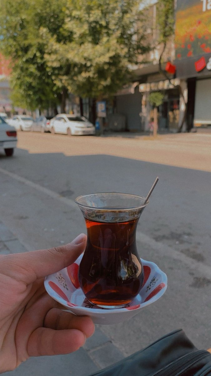 EG110200's tweet photo. Tünaydınlar #çarşamba https://t.co/wqTR1PpIgx