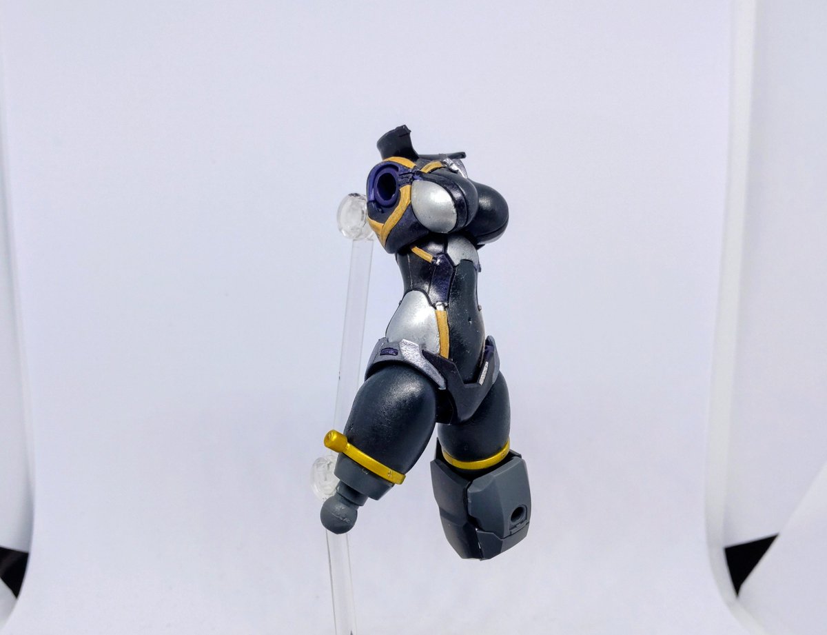 nomarcy71704143's tweet photo. ゼノヴァルトを30MSに融合①

30MSのボディに拡張ユニットとして30MMゼノヴァルトを組み込んでいきます。
まず薄いリングパーツを噛ませた30MSの腿に中央に３ミリ穴を開けたOPS15薄型バーニア、凸ジョイント、ポリボールを接続。そこにゼノヴァルトの腿を繋ぐと良い感じに収まります。
#30MS #30MM https://t.co/RIuwHOO9Gl