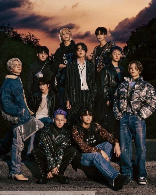 kbgmedia's tweet photo. #TREASURE has achieved a milestone as the first Korean artist to attract 300,000 spectators during a tour in Japan. Their cumulative audience for solo concerts in Japan has now approached 1.5 million. https://t.co/AWUDokg4DO