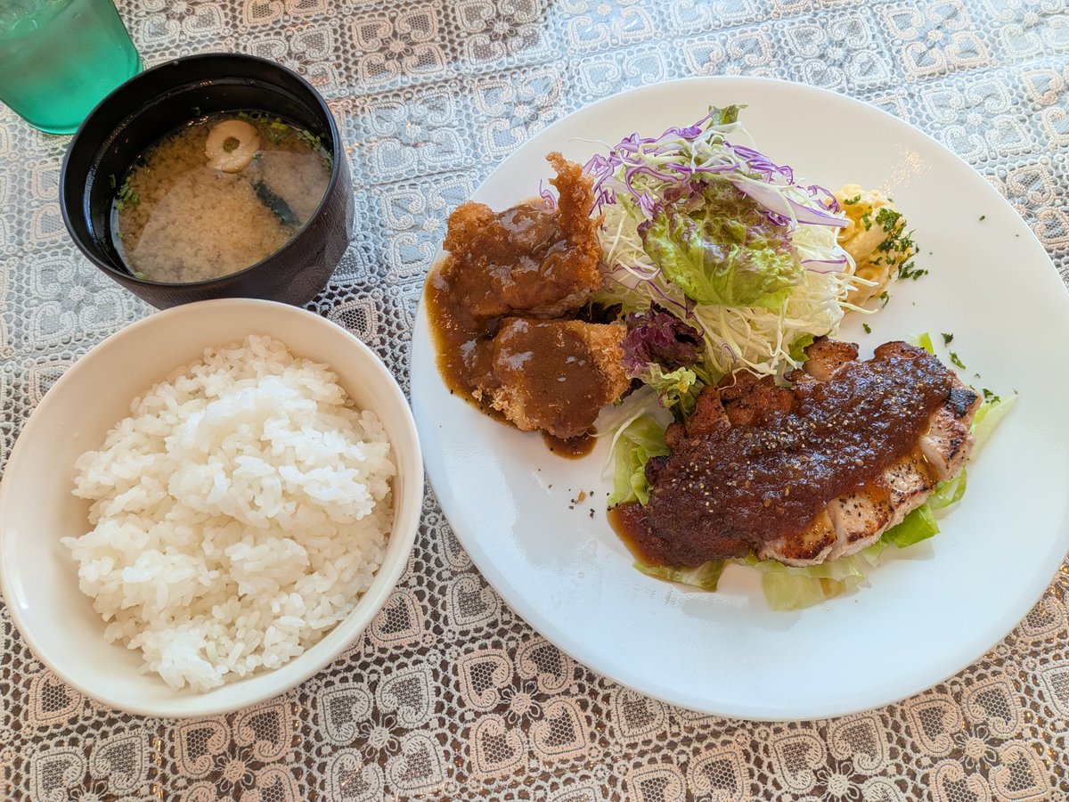 konny0729's tweet photo. https://t.co/0rYRV686Cz
#洋食屋さんパキラ@神戸市西区 
西区の人気店で
15食限定メニューをいただけたええ昼 https://t.co/OLjLu1iUGv