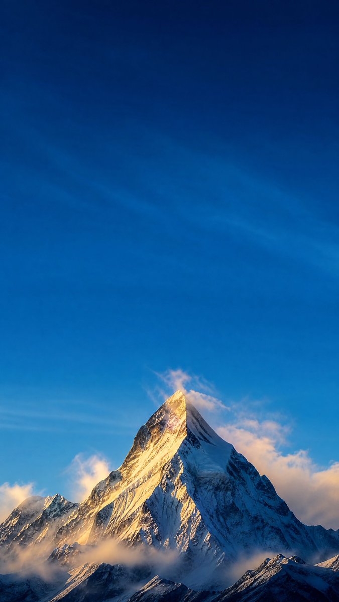 PixelCraft4K's tweet photo. Where the summit catches first light.

Wallpaper for Samsung &amp; iPhone ↓

♡ Like  ↻ Repost  🔖 Save  ＋ Follow https://t.co/T08hStnPEp