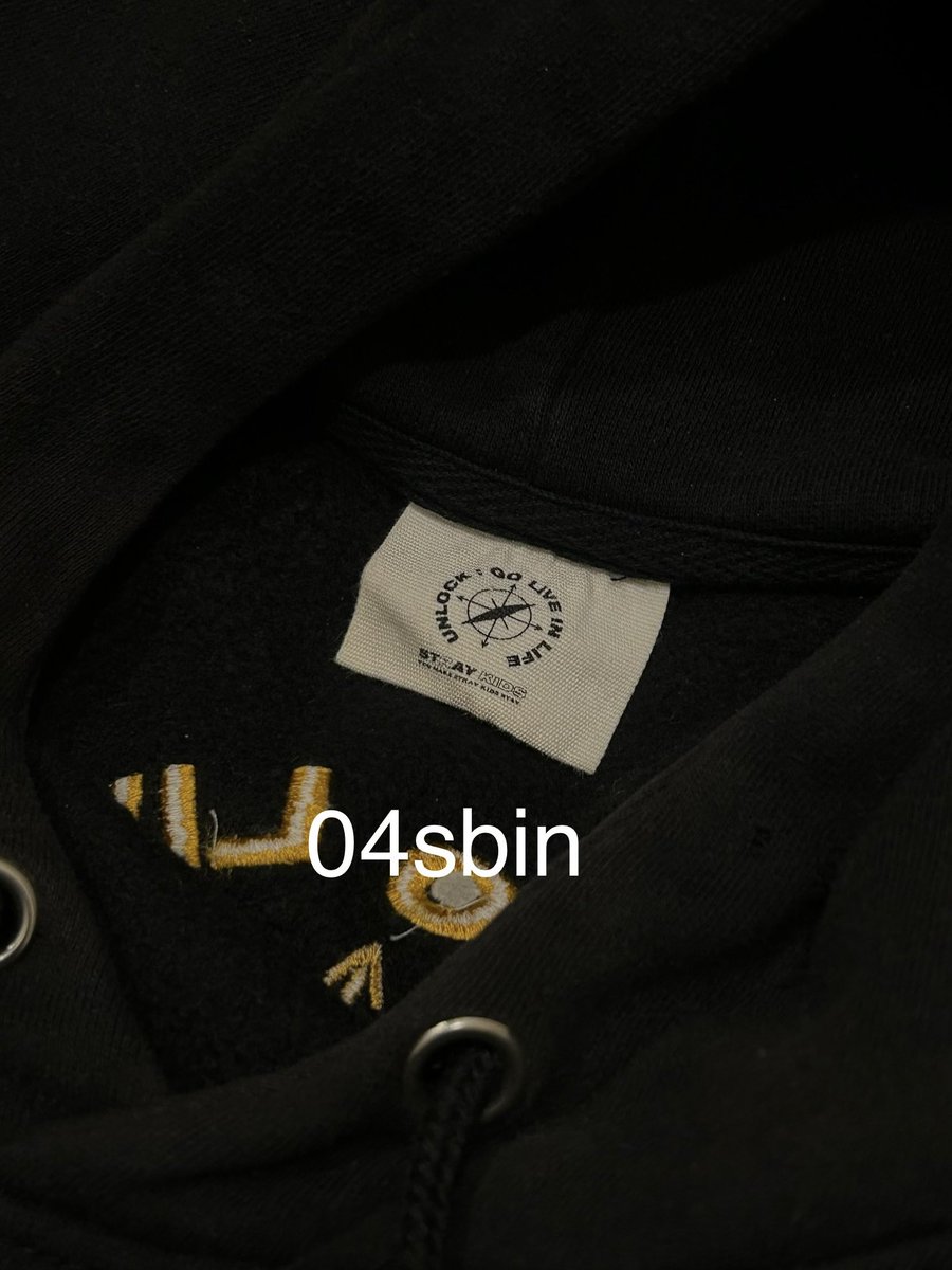 04sbin's tweet photo. wts lfb stray kids quitting sale skz ph

DISTRICT 9 UNLOCK : GO LIVE IN LIFE WORLD TOUR OFFICIAL HOODIE
PHP1700

large
minimal issues
worn thrice

rcbyt
onhand, payo
ww ok

#. 스트레이키즈 양도 chan lee know changbin hyunjin han jisung felix seungmin jeongin md jacket merchandise https://t.co/ARqS1OuuIp