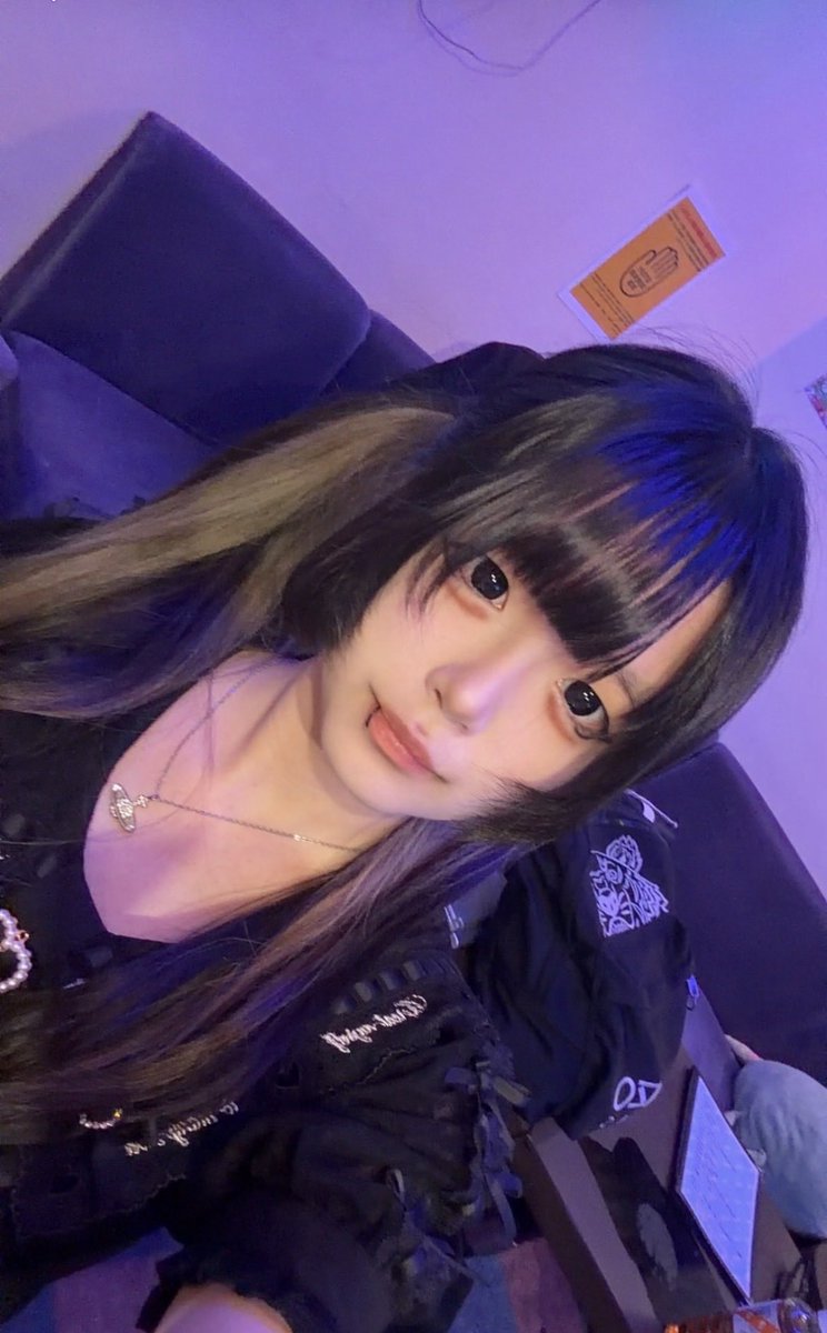 BarFavo's tweet photo. ঌ┈𝙾𝙿𝙴𝙽┈໒꒱
今日のキャスト
あの@ano1228o9 
みみ @mimi___0102 
沢山のご来店お待ちしております🫶 https://t.co/ef9AZSrxk7