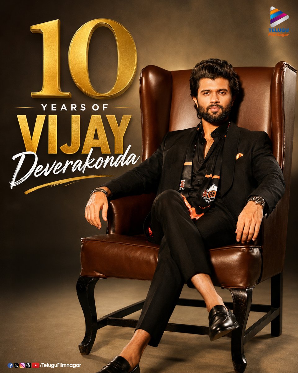 telugufilmnagar's tweet photo. Celebrating 10 Glorious Years of #VijayDeverakonda in Indian Cinema. 🔥

A decade of dedication, perseverance, and powerhouse performances. ❤️‍🔥 Eagerly waiting for the best that is yet to come! 💥

#Ranabaali #RowdyJanardhana #TeluguFilmNagar https://t.co/Yu8u6BJo5k