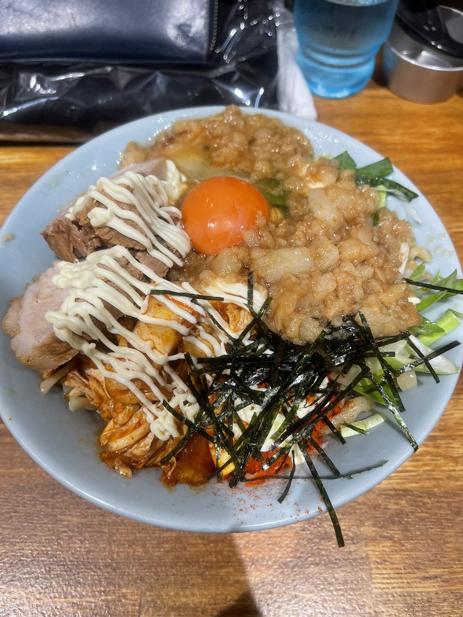 peromeeting's tweet photo. 麺に始まり麺に終わる https://t.co/nUsULfnPtP