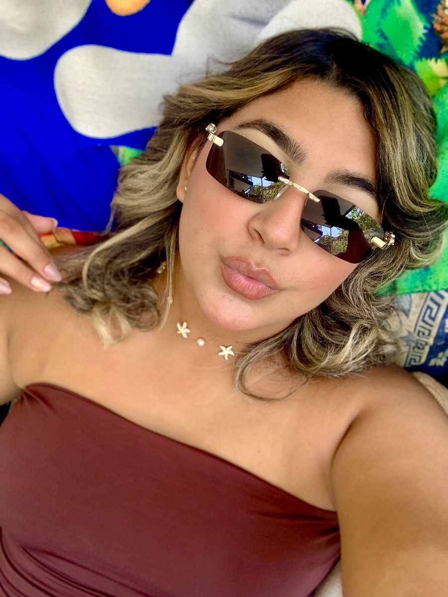 maryro_071's tweet photo. Sigue brillando mi amor 🙂‍↔️🤞🏽 https://t.co/HsqdxAWGOn