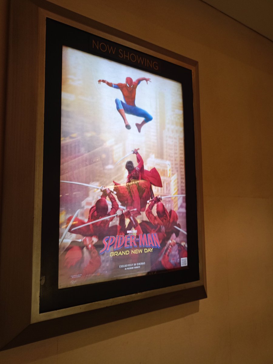 x_ram14's tweet photo. Alur nya engga terlalu bag big beg tapi masih bisa dinikmati 
Udah ga sabar Desember pokonya

Btw Zendaya cakep pantesan tom Holland suka
Jady sienk juga cakep anjir https://t.co/CaIGgf1HWn