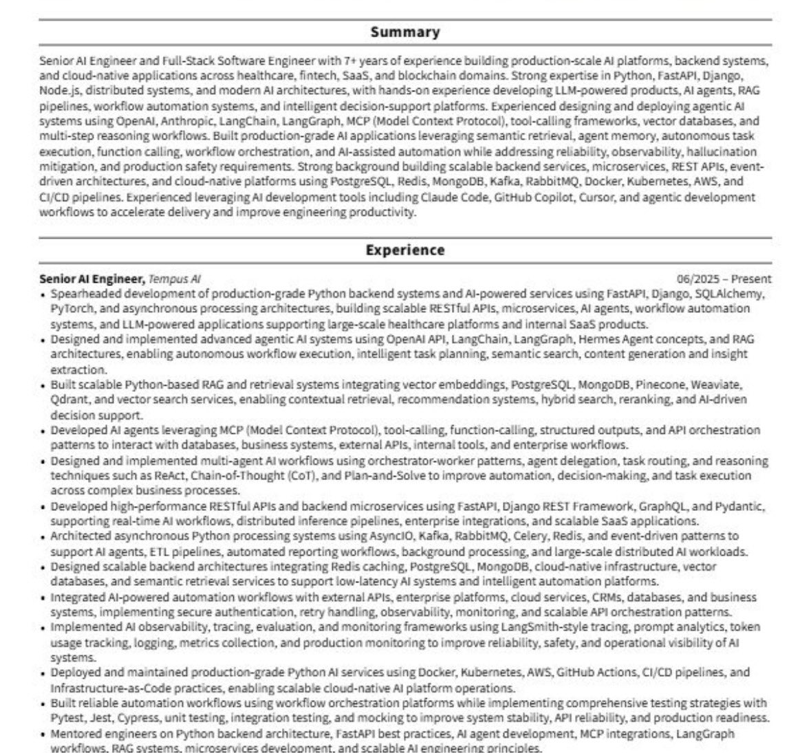 genzcorporation's tweet photo. Lagi rame, ada company hampir aja ngerekrut orang Korea Utara yang ngaku lulusan UI. Sekali lagi iya UI = Universitas Indonesia…

Namanya pake nama lengkap orang indo, CV-nya rapi, LinkedIn-nya promising, pengalaman kerjanya di perusahaan top, bahkan semua keyword AI yang lagi dicari ada. Dia ngaku lulusan UI Ilmu Komputer.

Masalahnya baru kelihatan pas interview.

Ngaku orang Indonesia, tapi logatnya kok kaya bukan orang indo, tapi kaya orang asia timur. Pas ditanya pengalaman kerja, jawabannya muter-muter penuh buzzword ga bisa jelasin apa yang beneran pernah dia kerjain. Pas ditanya latar belakang dia ngaku ayahnya orang Hongkong..

Akhirnya dia ga dilanjutin sih

Ternyata ini diduga bagian dari modus operatif IT Korea Utara yang nyamar pakai identitas palsu buat masuk ke perusahaan luar negeri, udah banyak kejadiannya selama bertahun-tahun.