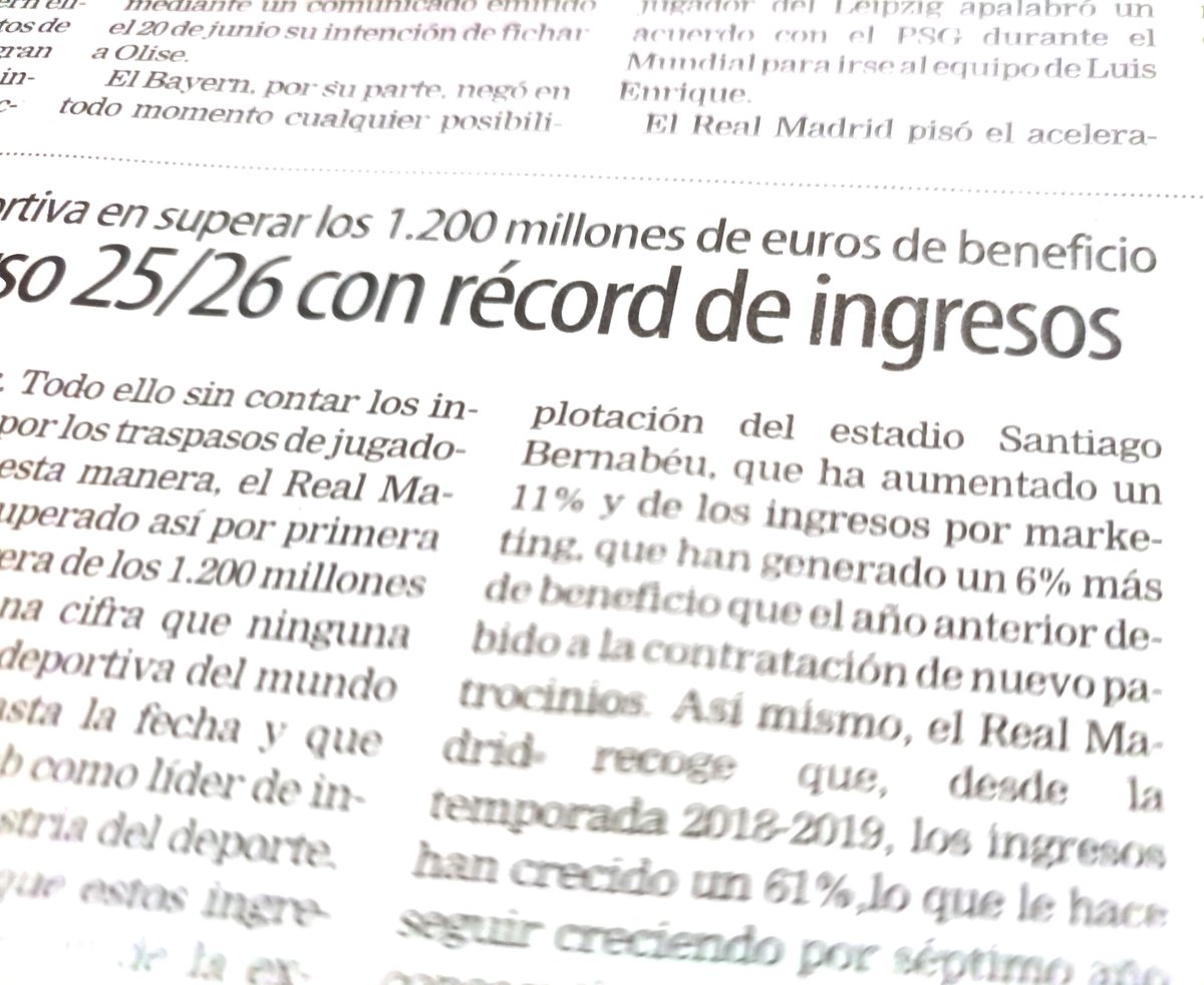 Tuautemmightred's tweet photo. Otros que confunden ingresos con beneficios.

Y lo noticioso de la noticia es que no la publican los palmeros mesetarios.

Es del Mundo Deportivo.
Igual así se explica la deuda de 4 millardos de cierto club + https://t.co/972gXdYIA7