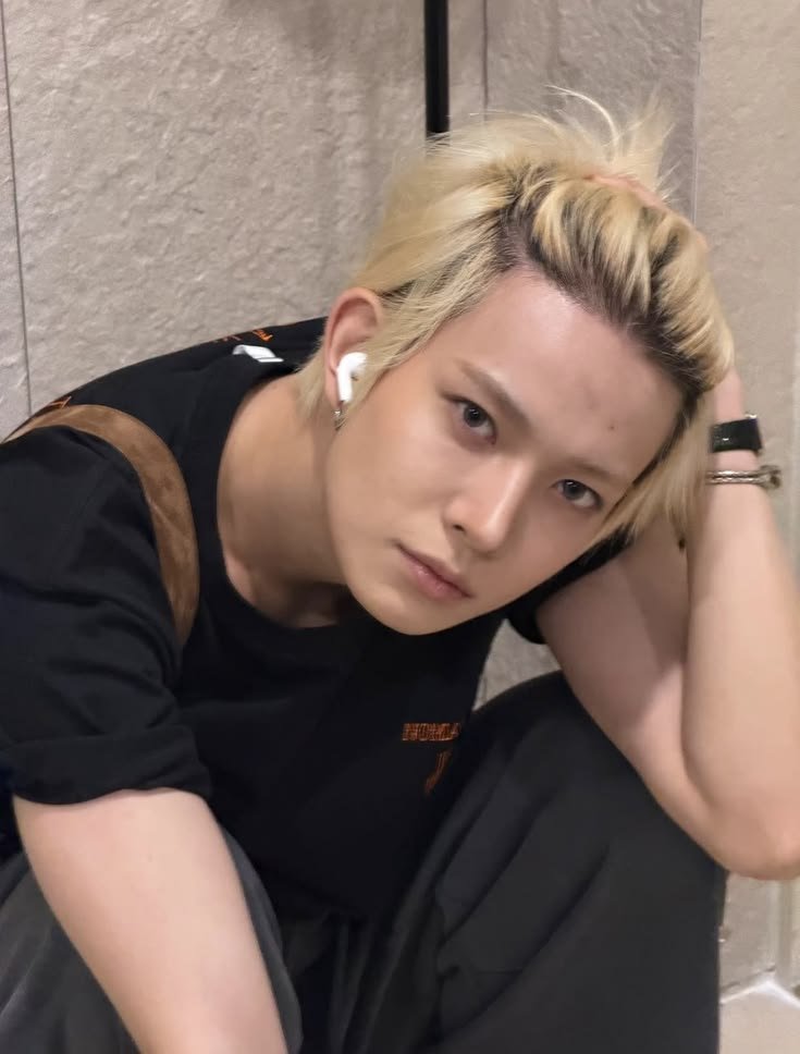AVA ⋆｡°✩ tweet media