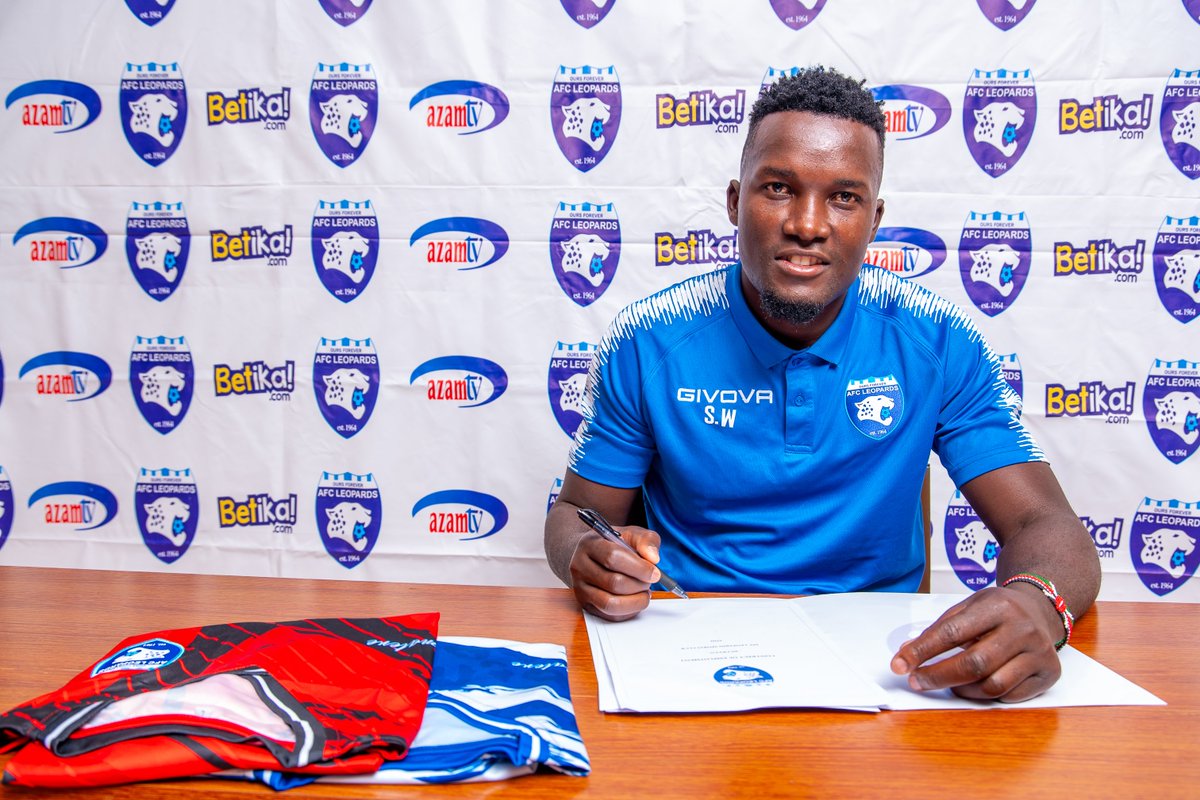 AFCLeopards's tweet photo. Our safest pair of hands 

Sebastian Wekesa 🧤

#𝐈𝐧𝐠𝐰𝐞𝐍𝐚𝐁𝐞𝐭𝐢𝐤𝐚 | #𝐎𝐮𝐫𝐬𝐅𝐨𝐫𝐞𝐯𝐞𝐫 | #𝐘𝐚𝐌𝐚𝐭𝐞𝐫𝐞 https://t.co/94tNF5OF3q