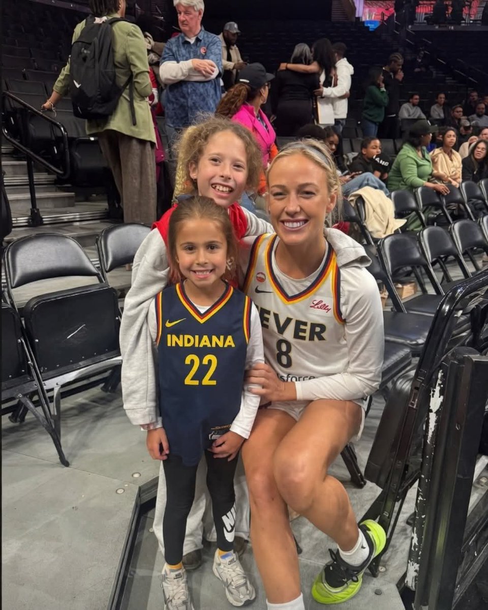Luna_4w's tweet photo. Sophie Cunningham Has Become a Role Model for Many Young Girls. Do You Agree? 💙 https://t.co/3cDDU8EqTi