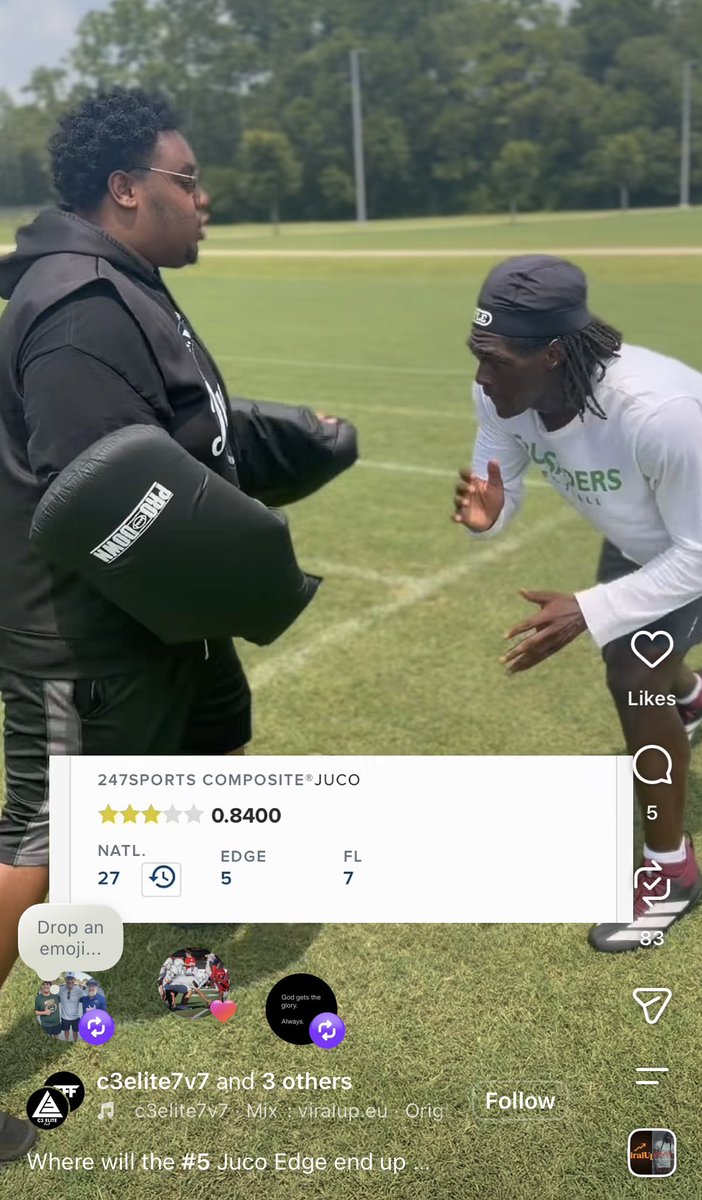 chris_hobbzilla's tweet photo. #GoGators heard he may be talking with UF #GoGators 

@GatorsFB @CoachJonSumrall 

We also need to add  @CoachMoultrie_ https://t.co/uMUdxcj0LC