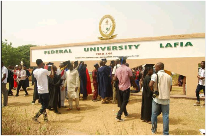 weBigbreakfast's tweet photo. Nasarawa police say three Federal University of Lafia students were abducted from an off-campus lodge, with a manhunt now underway.

The public-safety question: who protects students living outside campus housing?https://t.co/jkbzuvaEvh https://t.co/NBm1DY1QeS