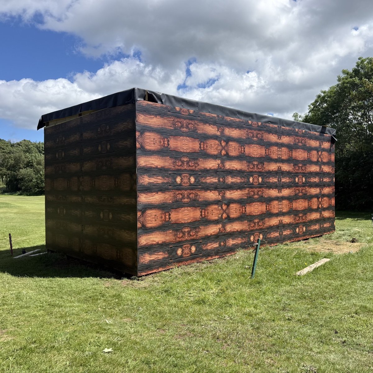 PyramidDisplay's tweet photo. Supporting the next generation of golfers at @StourbridgeGolf  ⛳

Proud to support this project alongside @MultipanelUK, supplying Alupanel Lite ACM to @hollywoodmonst7  who printed the eye-catching timber-effect finish for the new practice facility 🙌

A brilliant result 🔥 https://t.co/x0ZB1HZu07