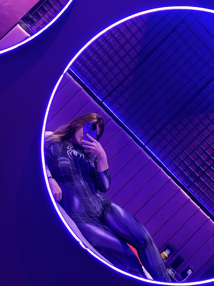 mikasa_252516's tweet photo. Spider women 🕷️🤌🏻

#buyingcontent https://t.co/1EM1WWbHeO