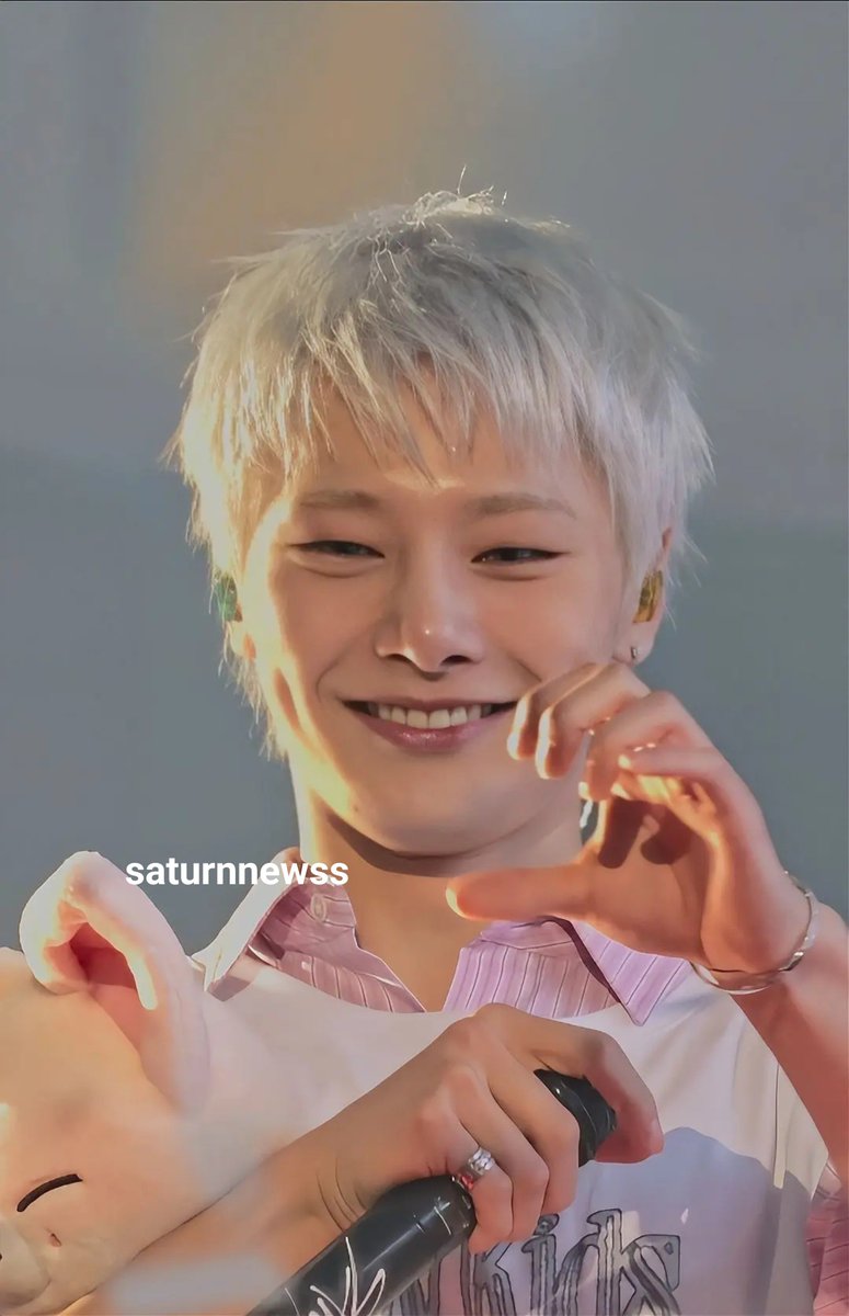 saturnnewss's tweet photo. GEMES BANGET KEMARIN ADEEEEK I.N !!! 😍
20260726 - Day 2
Stray Kids World Tour
RUN IT Concert
#StrayKids #스트레이키즈
#RUN_IT
#RUN_IT_SEOUL
#IN #YangJeongin https://t.co/OsjbR7kJmv