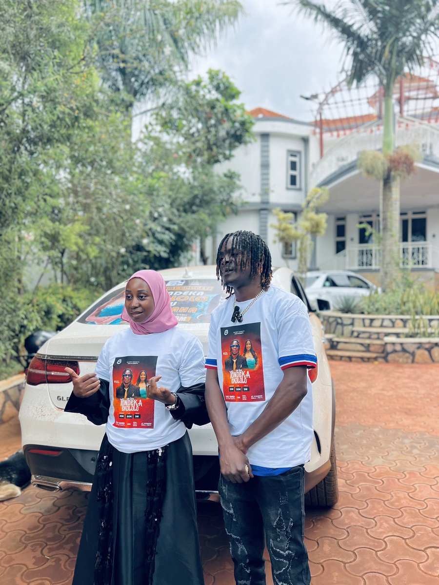 kingsaha_256's tweet photo. The love is LOUD! 🔥❤️ MUMMY GADGETS has joined the #TondekaEKololoFestival family by getting tickets for her customers!
We’re taking over Kololo Airstrip on #14thAug https://t.co/yhwrs4MbyZ