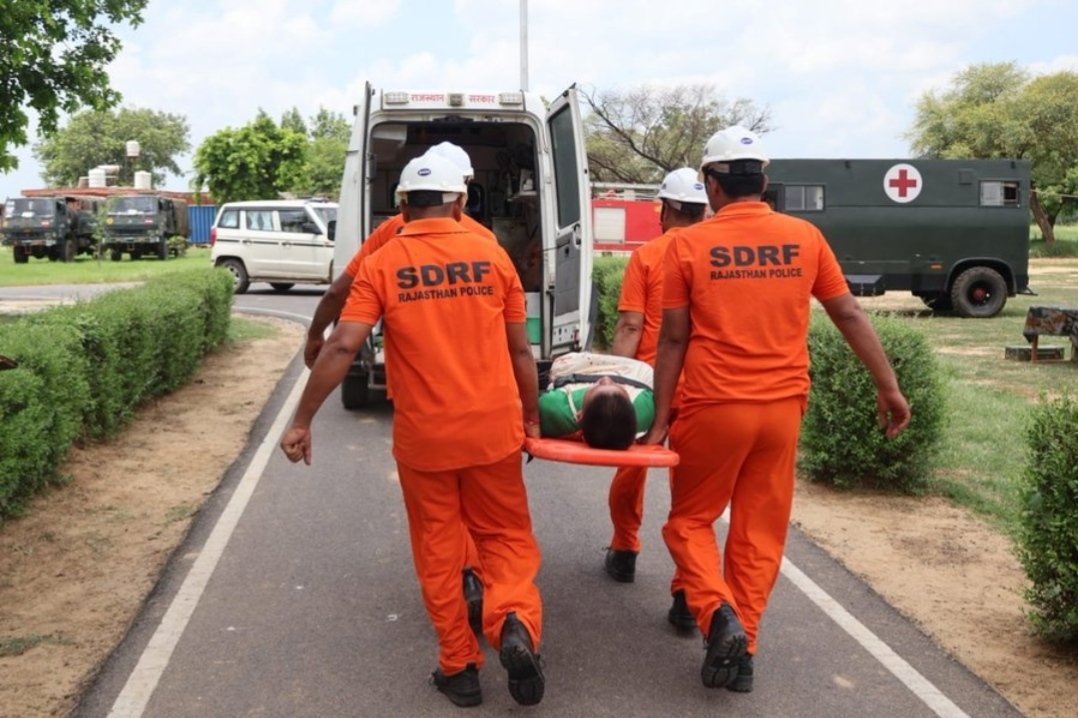 PRODefRjsthn's tweet photo. #OpPreparedness | #ExPrishthRakshak
Reinforcing Rear Area Security through the #WholeOfNation approach, #61SubArea under #SaptaShaktiCommand is conducting #ExPrishthRakshak (27–30 July2026) to enhance Military–Civil synergy 🤝 & optimise national resources for Multi-Domain Operations.
The Exercise across Military establishments under #61SubArea at #Jaipur, #Bharatpur, #Alwar, #Kota & #Mathura validates coordinated responses with the Civil Administration, Police, #SDRF,
Civil Defence, Health, Fire Services, #NCC & other agencies for protection of Vital Installations, Security of Lines of Communication, Convoy Movement, Casualty Evacuation, Traffic Management, Emergency Services & Counter-UAS Operations.
Training together. Responding together. Securing the Nation together.🇮🇳🪖🤝
#IndianArmy
#MoD
#Jointness
@adgpi
@SpokespersonMoD @HQ_IDS_India
@PoliceRajasthan
@NCCIndia
@RajGovOfficial
@SDRFRaj
