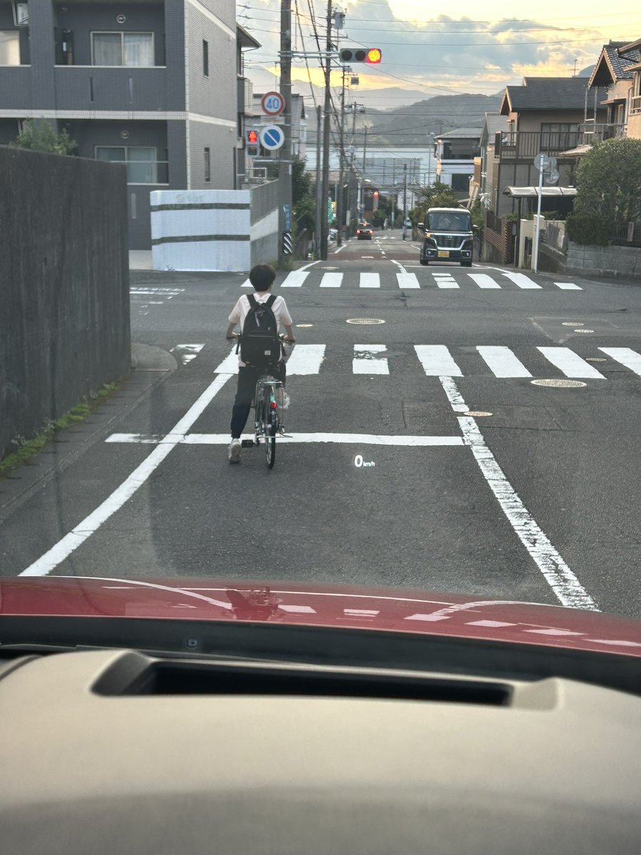 Deedlit009's tweet photo. 自己主張強めw https://t.co/Jm4RoV8FaG