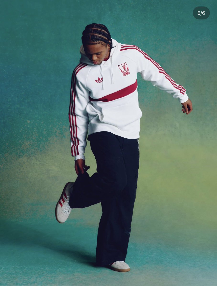 Sp4xRed's tweet photo. Rio Ngumoha showing off Liverpool’s new away kit and hoodie… 😮‍💨❤️
The future is incredibly bright. ⭐️
#LFC #Liverpool #LiverpoolFC #YNWA #RioNgumoha #Adidas #LiverpoolKit #AwayKit #LFCFamily #Anfield #PremierLeague #Football #Reds #FutureStar #YoungTalent #LiverpoolFans https://t.co/4BPy5Uinkg