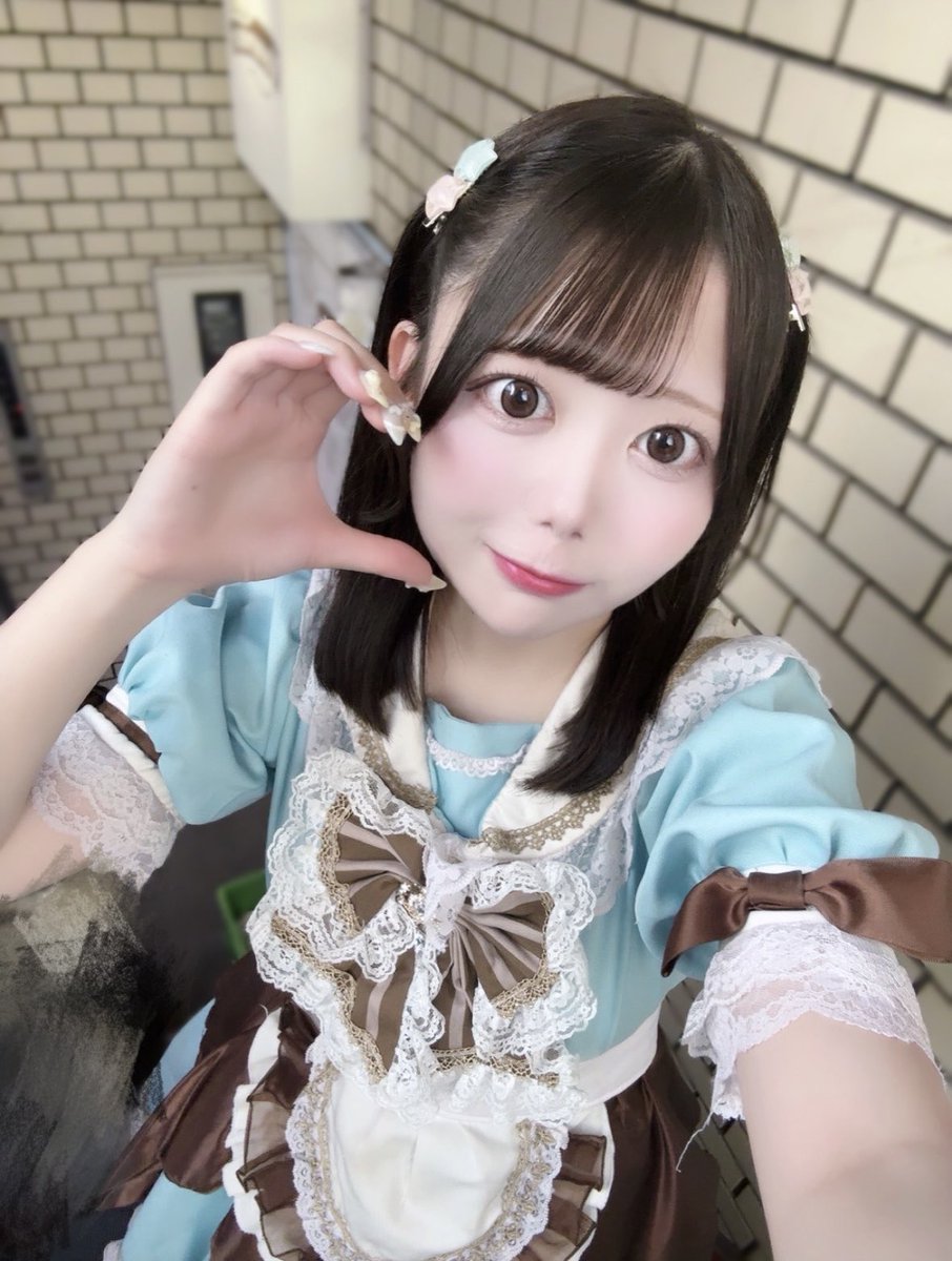 mcnt_yua's tweet photo. いてます！ハーフツインいい感じ✨
生誕祭まであと1ヶ月だー🔥18:30-23 https://t.co/83Dl7EXAdN