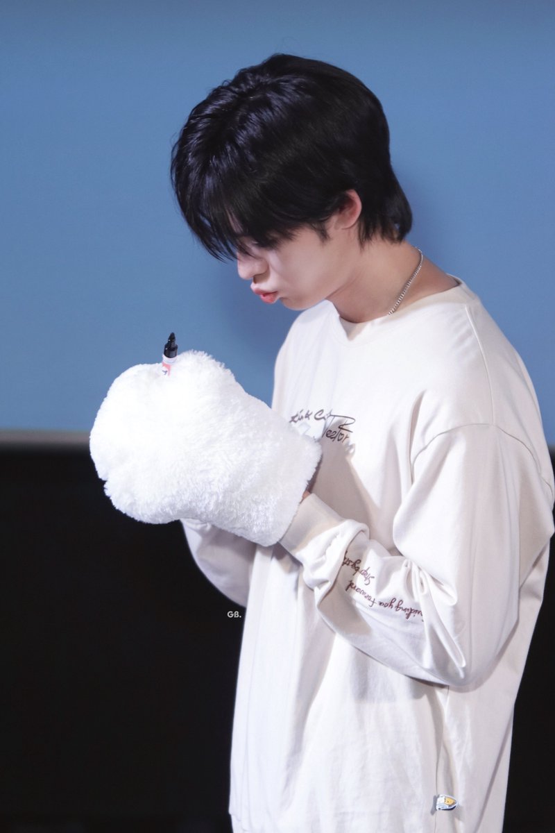 GentleBoo_'s tweet photo. น้อนน่ารักจังค้าบ ㅠㅠ 

TTP THE LIGHT JOURNEY 

#KimandcoXTEETEEPOR 
#porsuppakarn https://t.co/t6sEcHlAkZ
