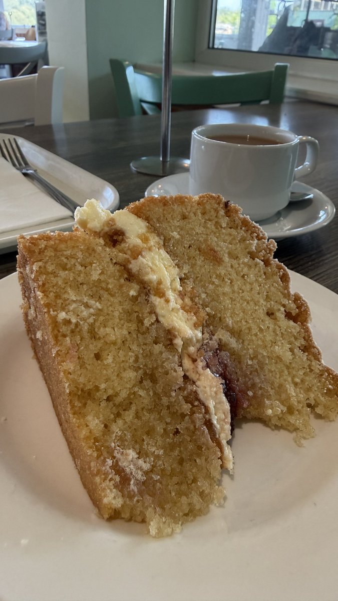 BigglesGav's tweet photo. @dharford79 Once you’re awake that’s it!
I’m sat in Otter Nurseries Plymouth whilst my car is serviced.
I ignored the full breakfast! https://t.co/1feQshIuEv