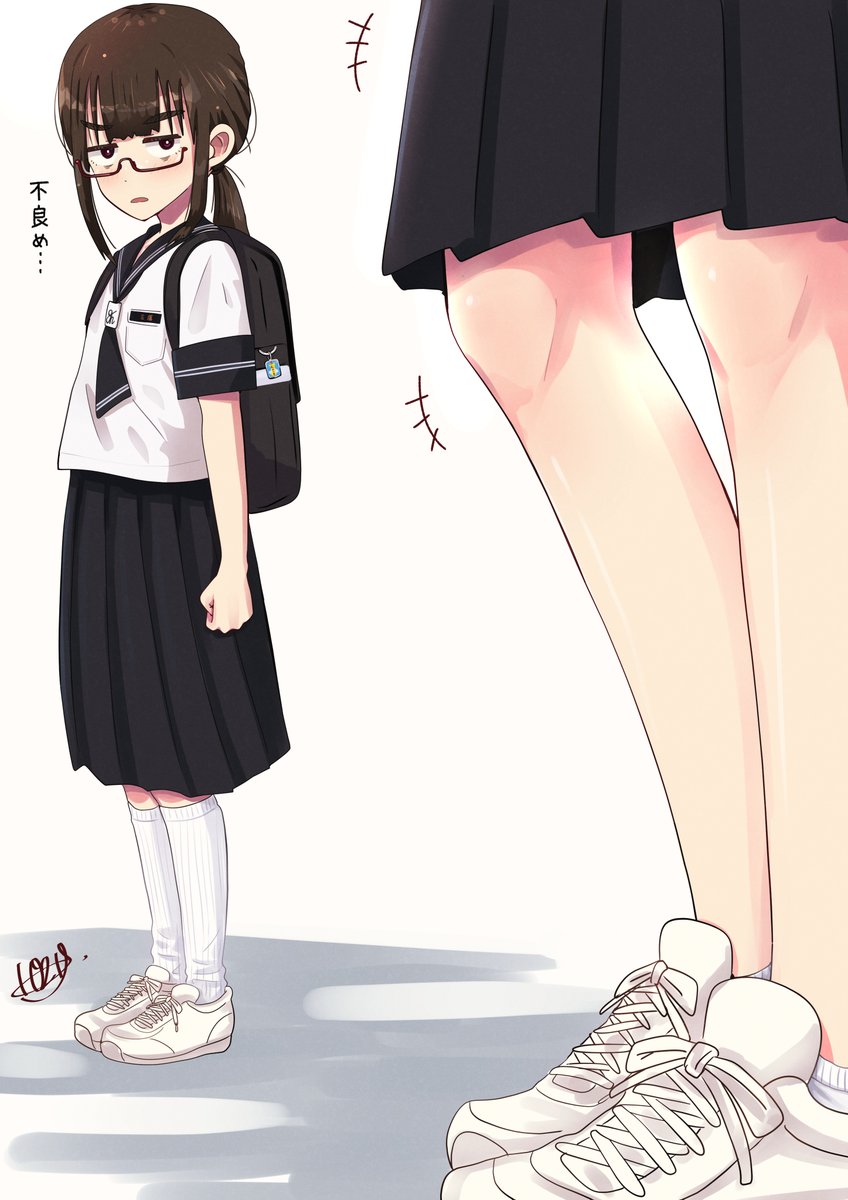 1021G's tweet photo. 短いスカートと靴下が許せない女子中学生 https://t.co/e18XcFwfHy