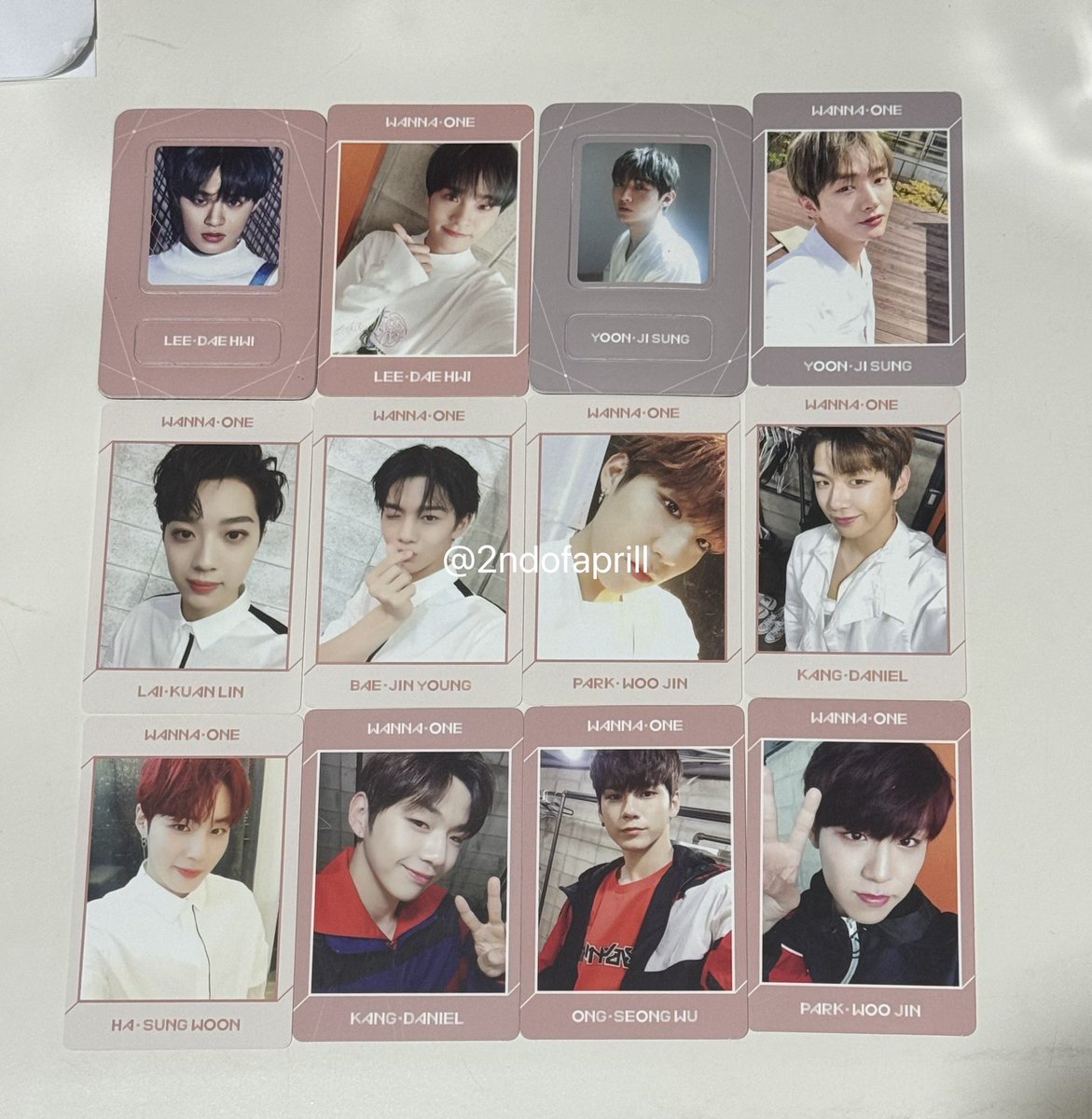 2ndofaprill's tweet photo. wts / ขาย การ์ด wannaone 

ใบละ 40 บาทรวมส่ง นัดรับสยาม,แฟชั่น

รับหลายใบลดได้ค่า 

#ตลาดนัดwannaone https://t.co/A0BJMfd2Es