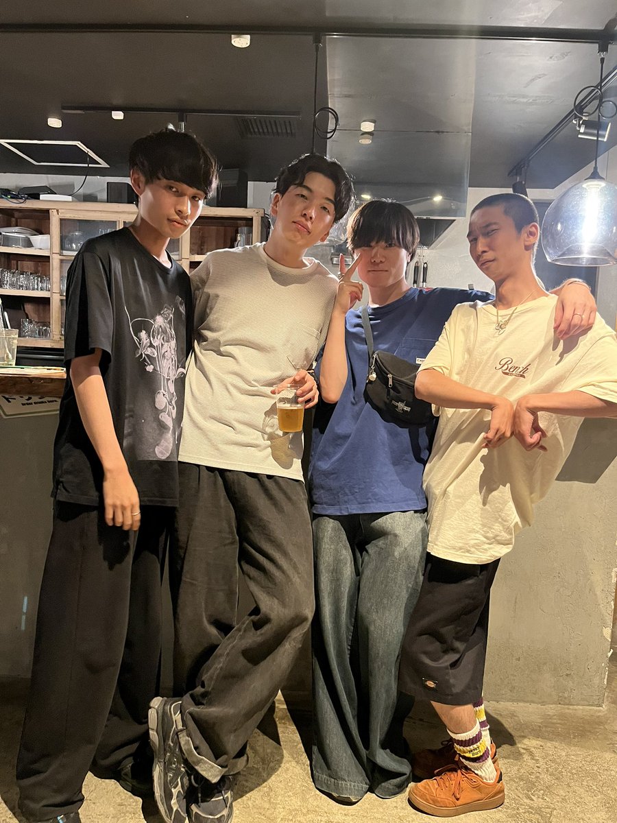 OtherSeasonband's tweet photo. 【ライブ終了！】
2026.7.28(火) 下北沢近松
ありがとうございました！！

瑞海を澄ませて
ラベンダー 📹
鯨
春に触れたら
星降る夜に
フリージア
果てまで

次回は9/2(水)吉祥寺WARP！！ https://t.co/2Ygnf4r2IS