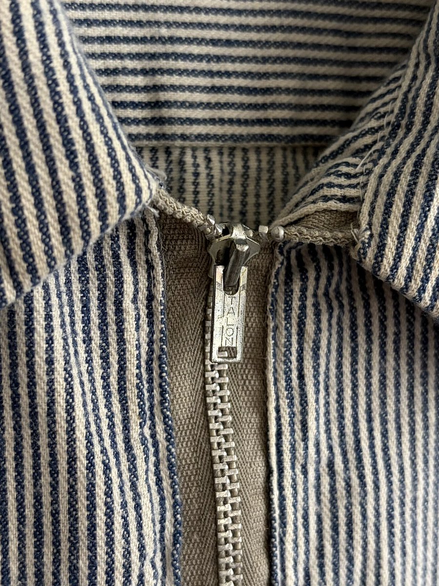 ooooo_sendai's tweet photo. 🇺🇸🇺🇸🇺🇸✈︎✈︎✈︎🇯🇵🇯🇵🇯🇵

💥 アメリカ買付新商品大量入荷💥

1970s "Lee" Hickory Stripe Work Shirt
"Made in USA"

商品のお問い合わせはDMにて承ります✔︎ https://t.co/TLt0vWEpYF