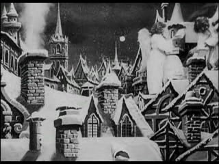 StarHP98's tweet photo. 3. El sueño de Navidad.

Estreno: 1900, Francia
Duración: 4 minutos 
Durector: Georges Méliès 
Producción: Star Film Company https://t.co/9BzLG7Yv7z