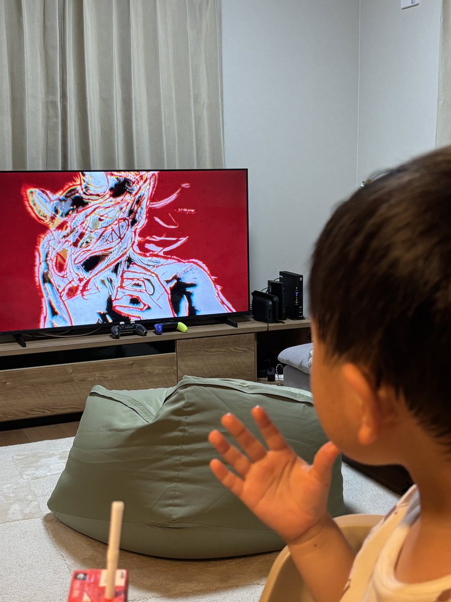 kousuke_tele's tweet photo. 六ノ輪のMV、「怖いヤギさん」らしい
#chevon https://t.co/xBJ4GkeG4G