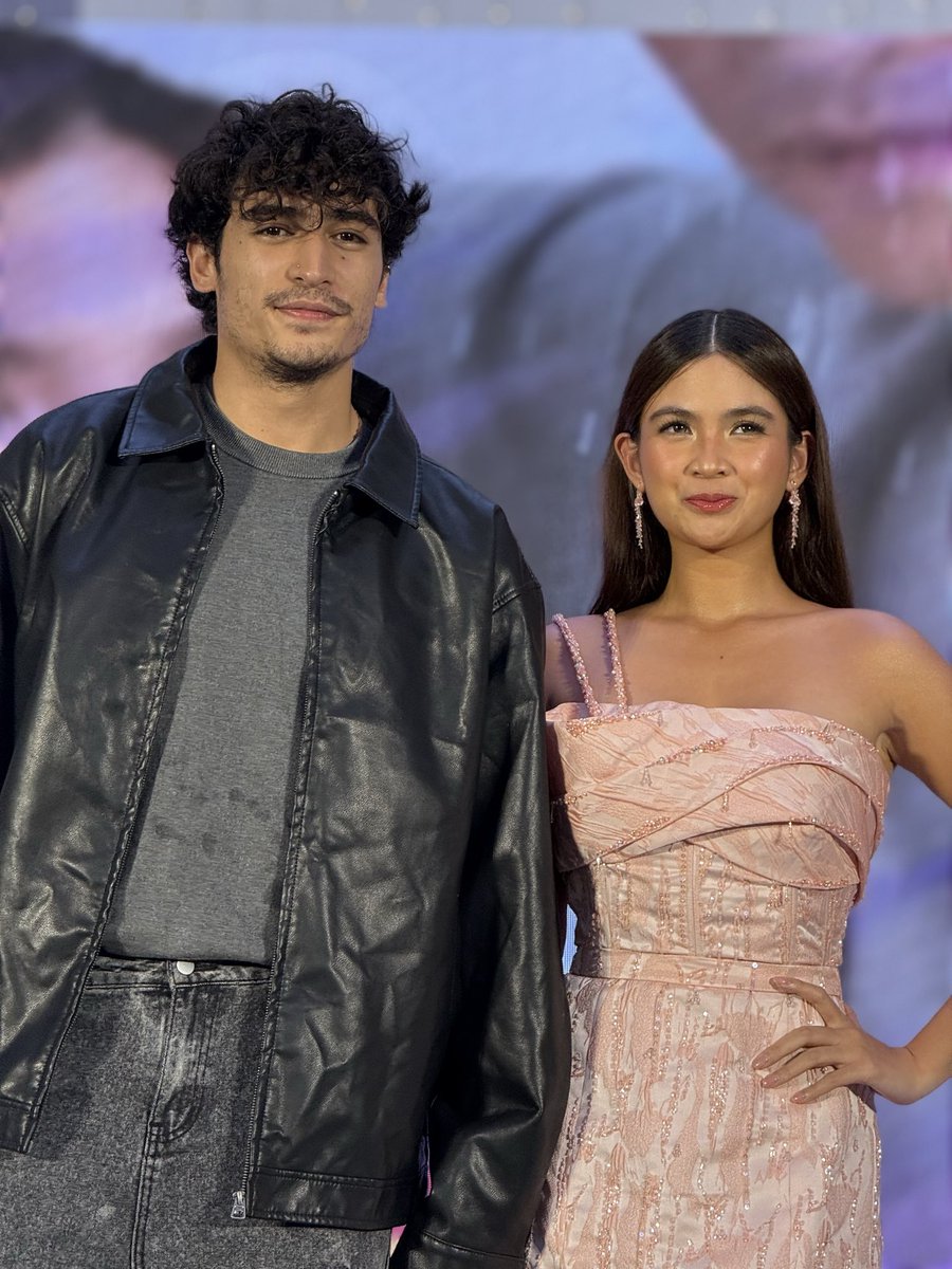 StudioVivaPH's tweet photo. Our #LuKal is here!! 💙 The unforgettable couple that we first loved from the first book of the University Series, The Rain in España—join the Grand Media Conference of OUR YESTERDAY’S ESCAPE.

Our Yesterday's Escape coming soon on Viva One.

#OurYesterdaysEscape
#OYE https://t.co/6WIYCzINNH