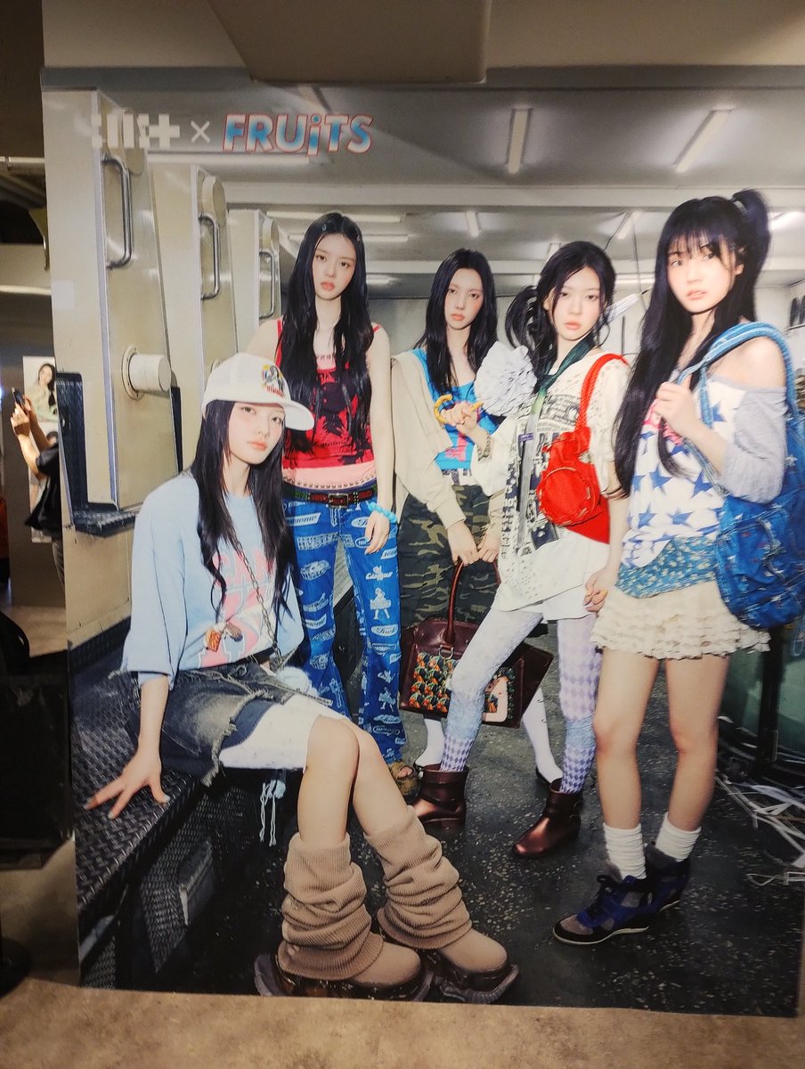 jado0213's tweet photo. 今日は、KUROMIさんの魔力のおかげで
歩いて渋谷→原宿→新大久保→東新宿とpopupショップのハシゴしながらお散歩☺️
最後はちゃんみな様のお言葉をいただいて帰りました
#ちょっとだけウソ日記 https://t.co/8rUnkWuBYf