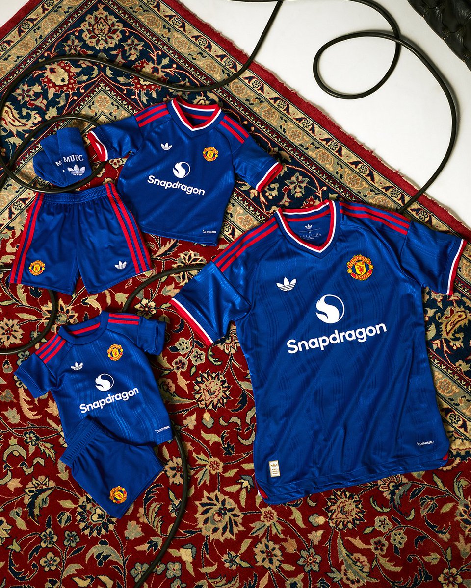 ManUtd's tweet photo. Our 2026/27 away collection 😍🤌