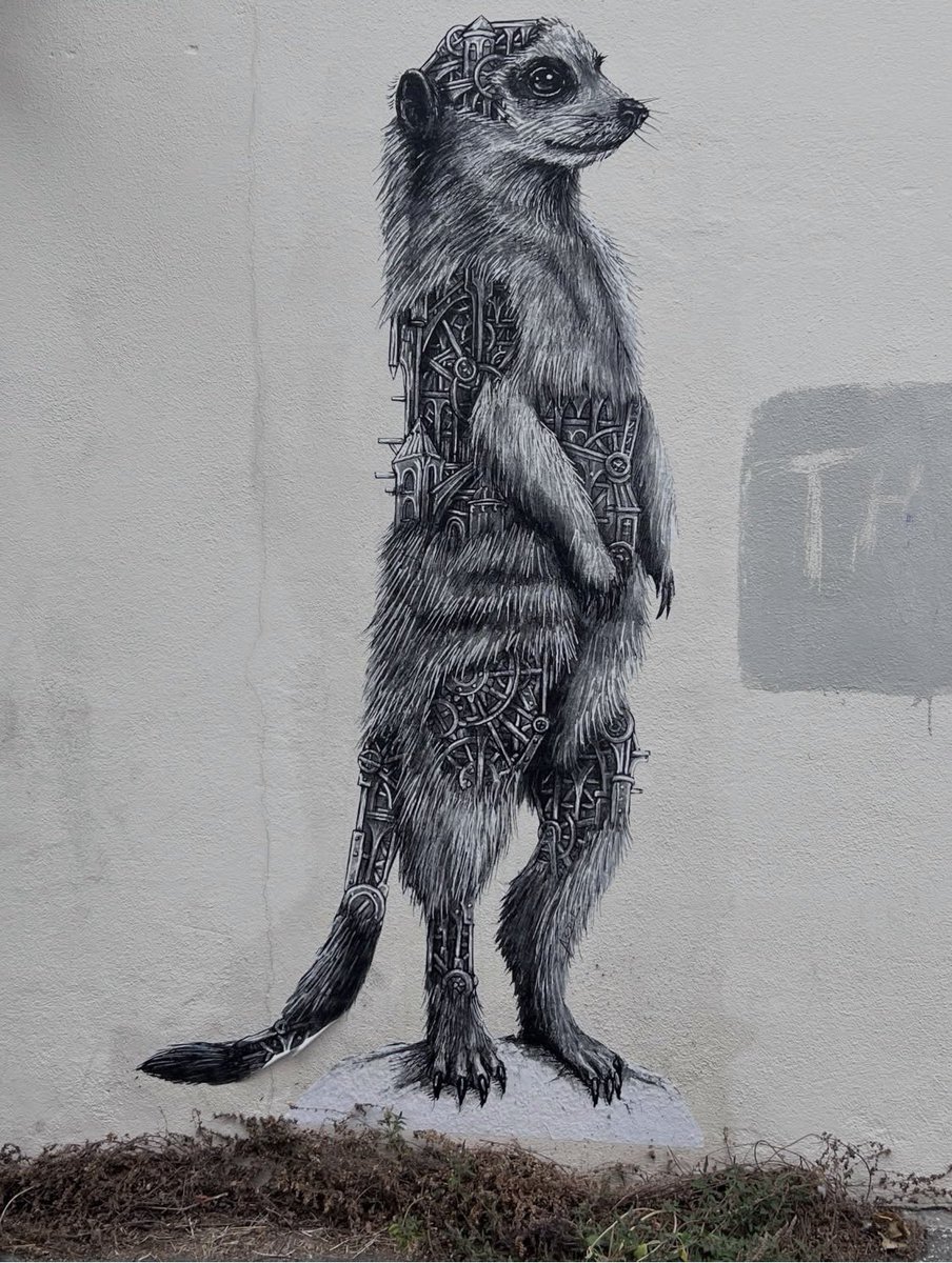 lovestreetart22's tweet photo. One of Ardif’s mechanical animals painted in Paris, France.
#StreetArt #Ardif #Paris #mechanicalanimal https://t.co/5pJbo4BXI9
