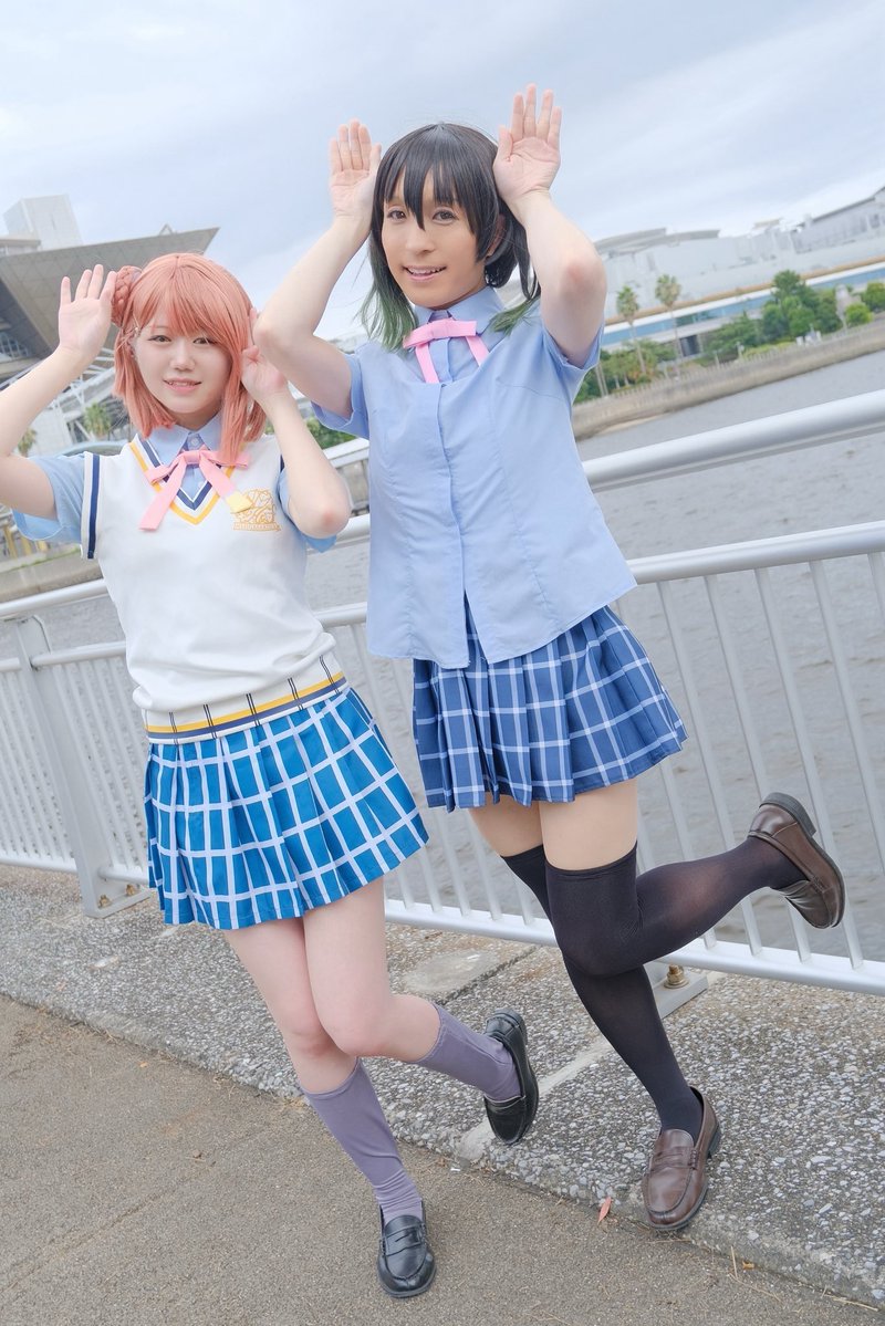 233karen874's tweet photo. #cosplay 

🐇 「あゆぴょん!!」 
　　    すっごくときめいちゃう!!!!🐇

❁.｡.:*:.｡.✽.｡.:*:.｡.❁.｡.:*:.｡.✽.｡❁..:*:..✽

ラブライブ！🌈
虹ヶ咲学園スクールアイドル同好会

上原歩夢🎀ほたるさん@fire_fly_cos 
　高咲侑🖤かれん

📸 @coreuec 
#かれんなこすぷれめもりー
#アコスタTFT https://t.co/soMsbv5GJ6