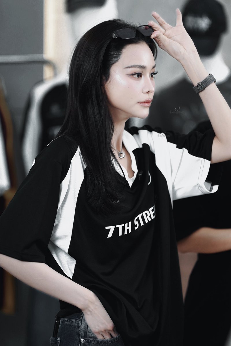 engfastudio's tweet photo. หล่ออะไรขนาดเน้🫠

#ENGFAx7thStreet
#EngfaWaraha #อิงฟ้ามหาชน https://t.co/5G1svHF4aV