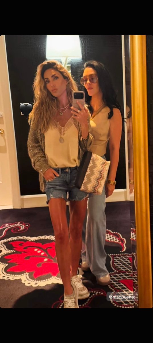 Steefania89's tweet photo. 📸 Anahí en Instagram stories https://t.co/DCxBt2SqXU