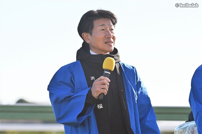 keibalab's tweet photo. 【匠、還暦】
本日7月30日は、大ベテラン・柴田善臣騎手の60歳の誕生日！生ける伝説は還暦を迎えました。

現在はケガで離脱中。復帰すればJRA所属騎手として初めての60代騎手の騎乗となります。誕生日おめでとうございます！
#柴田善臣 #誕生日
https://t.co/PTSo8UZUpM https://t.co/464ZQBTURF